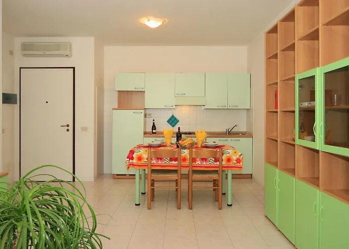 Cristoforo Colombo アパート カオルレ